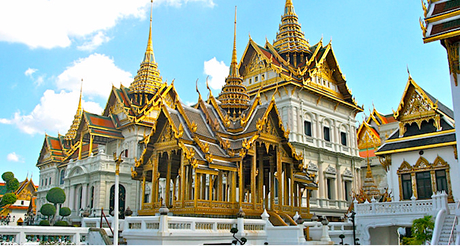 Best Shopping Stations in Bangkok