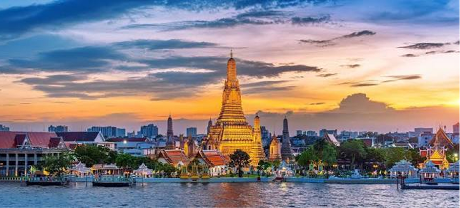 BTS Sukhumvit Line: Best Areas to Explore